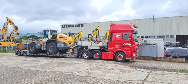 Machine- en kiepertransport
